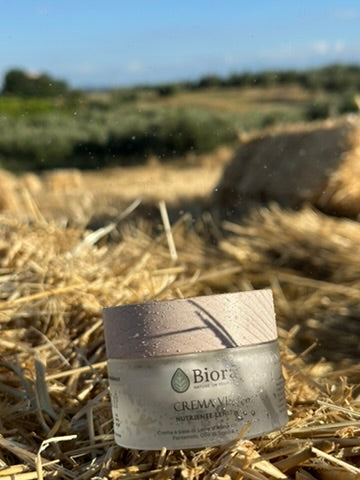 CREMA VISO ANTIAGE CON LATTE D’ASINA 100% BIOLOGICO ITALIANO, ACIDO IALURONICO E PEPTIDI